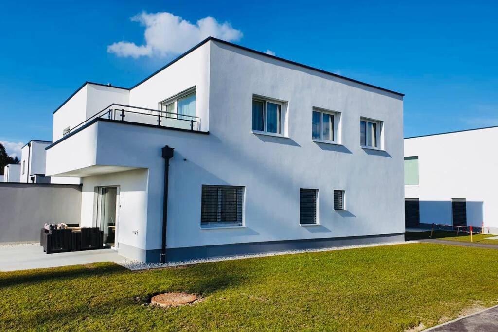 Leon Apartment Neu! Gemuetlichkeit An Erster Stelle 林茨 外观 照片